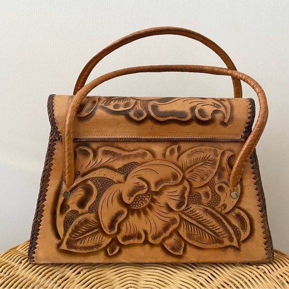 Vintage Tooled Leather Handbag - Picture 4 of 9